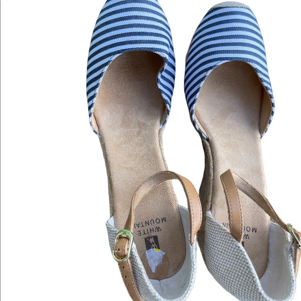 White Mountain Espadrilles Size 9M